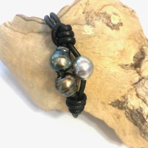 bracelet cuir et perles de tahiti