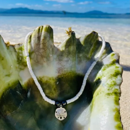 perles de tahiti et coquillages
